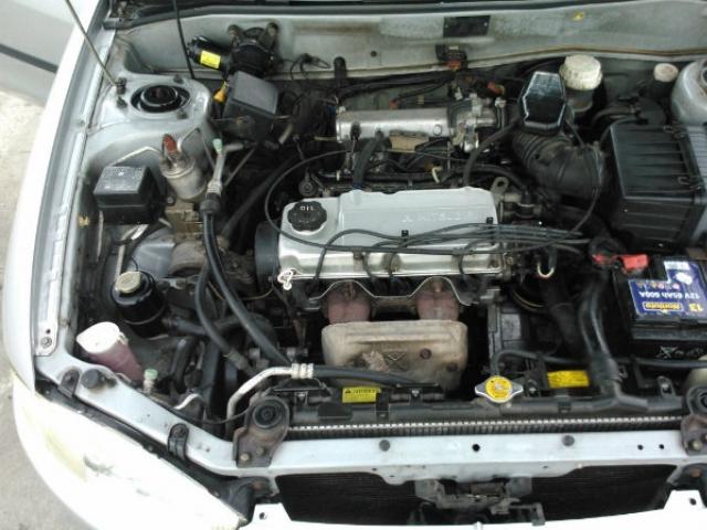 Mitsubishi Lancer sedan 2-litrový motor Lancer 9
